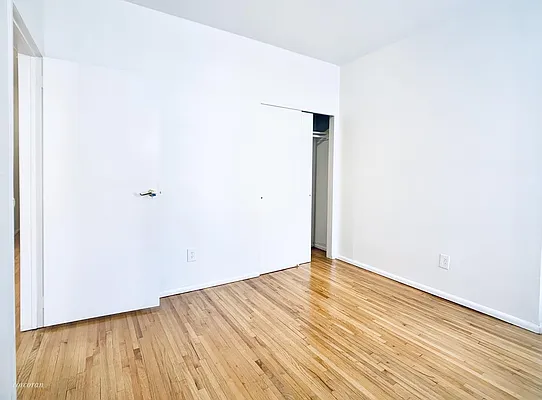 Rented by Corcoran | media 21