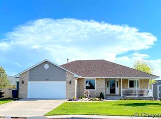 2521 Summit Dr, Cheyenne, WY 82009