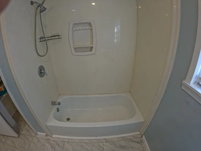 765 Callaway Dr — Photo 7