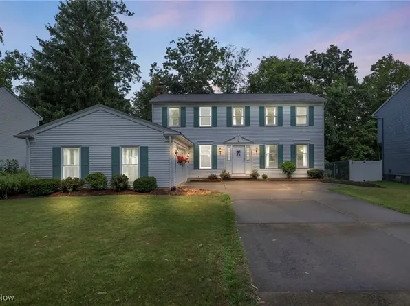 409 Hampden Ct, Medina, OH 44256