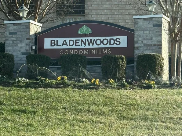 5200 Newton St APT 204, Bladensburg, MD 20710