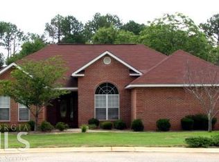 518 Valley View Dr, Fort Valley, GA 31030