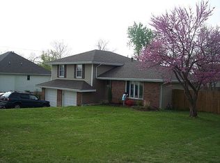 2030 W Blakey St, Springfield, MO 65810