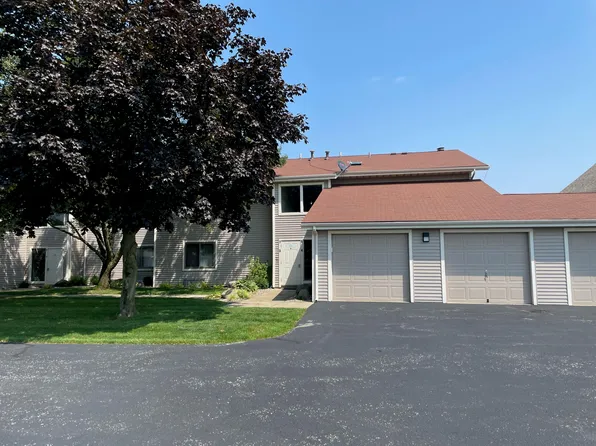 5795 Beech Ave APT 4, Coloma, MI 49038