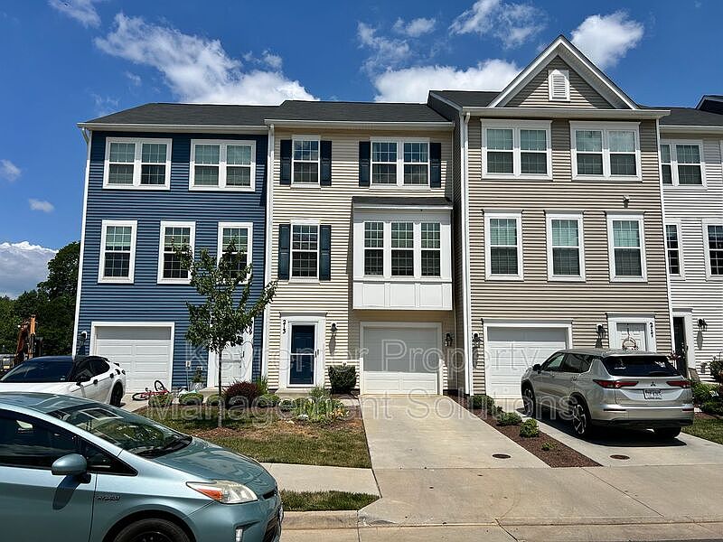 1st image of 213 Willowshire Ct