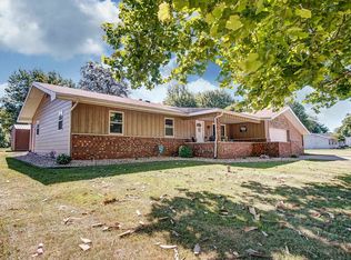 2701 William Dr, Winona Lake, IN