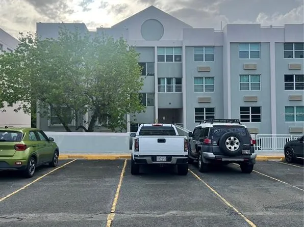 Carr 831 Carr 831 Point #821, Bayamon, PR 00956