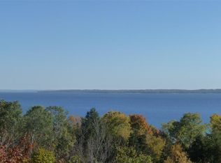 W Bay View Trl, Suttons Bay, MI 49682