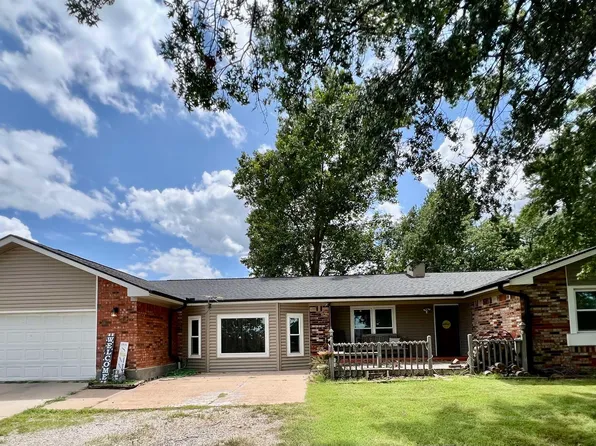 6227 304th Rd, Arkansas City, KS 67005