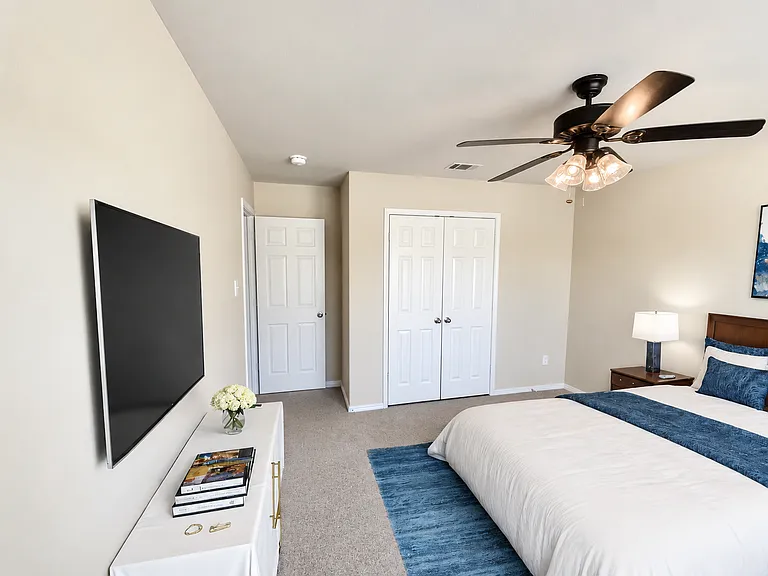 1921 Nightingale Dr — Photo 14