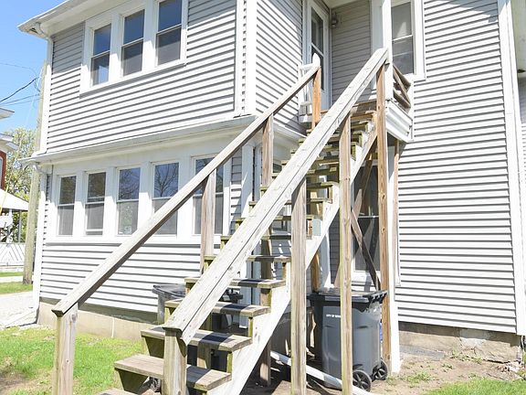 5th image of 512 N Cullen St
