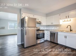 2357 30th St SW APT 6, Wyoming, MI 49519