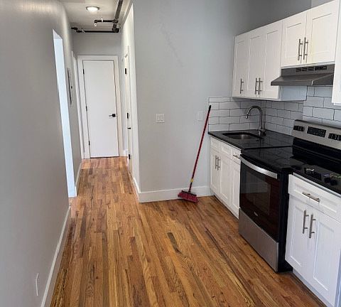 3rd image of 95 Yonkers Ave #2-F