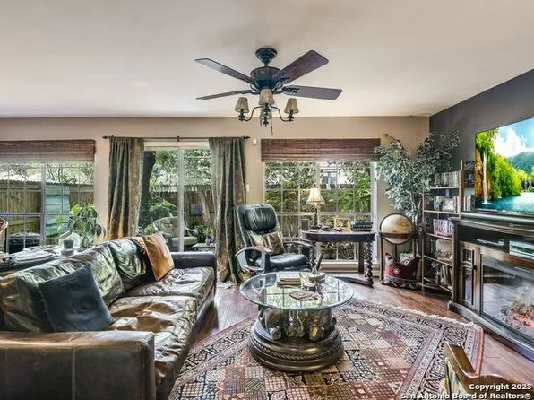 1045 Shook Ave #106, San Antonio, TX 78212