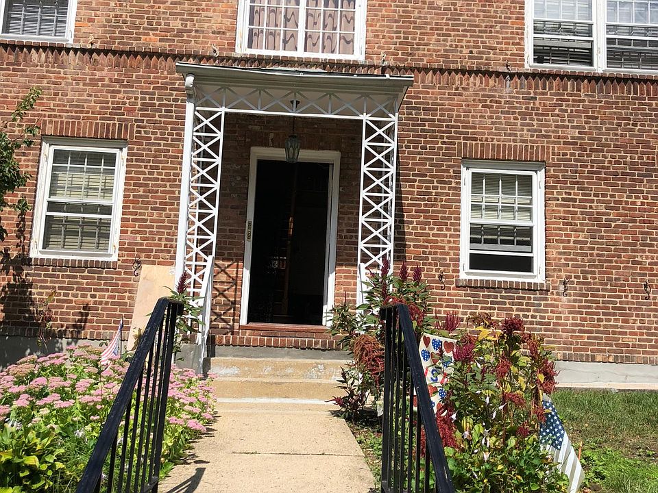 1st image of 24029 51st Ave #1FL