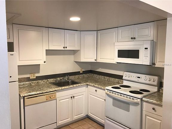 3rd image of 5671 Royal Pine Blvd #31