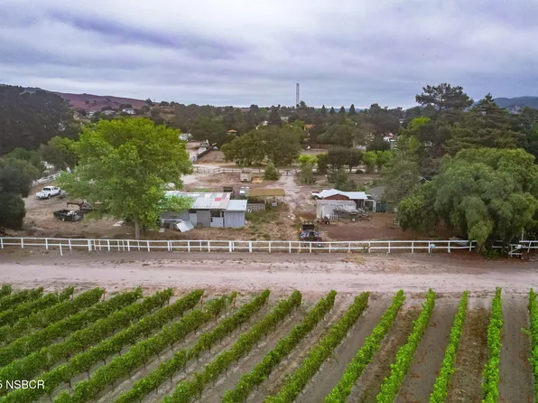 165 Leslie St, Los Alamos, CA 93440