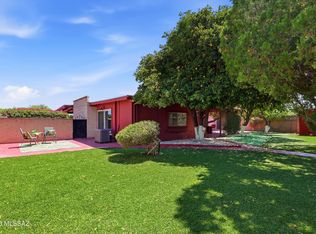 7533 E 42nd St, Tucson, AZ 85730