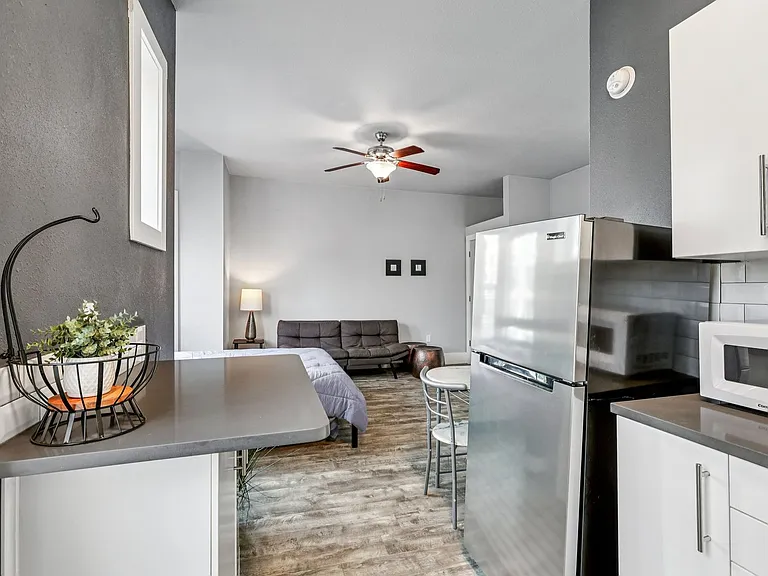 CENTER VIEW APARTMENTS- LIVE YOUR BEST LIFE HERE! — Photo 26