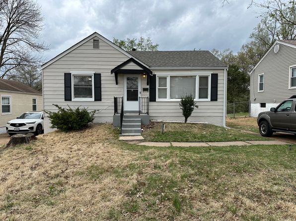 2017 Bainbridge Dr