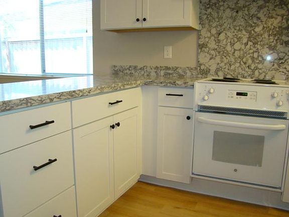 3rd image of 2073 La Miel Ct