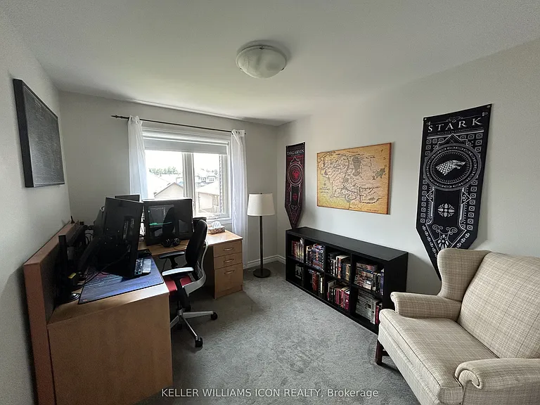 505 Manhattan Ct — Photo 25