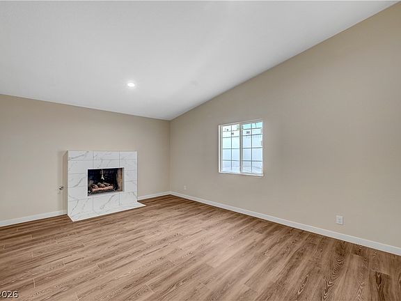 4th image of 6841 Calella Dr