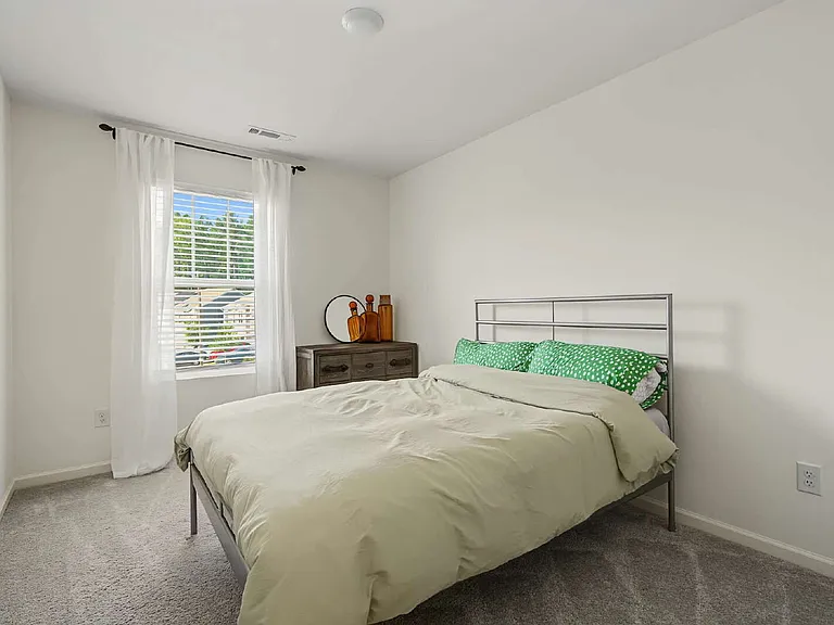 1005 Dakine Dr — Photo 21