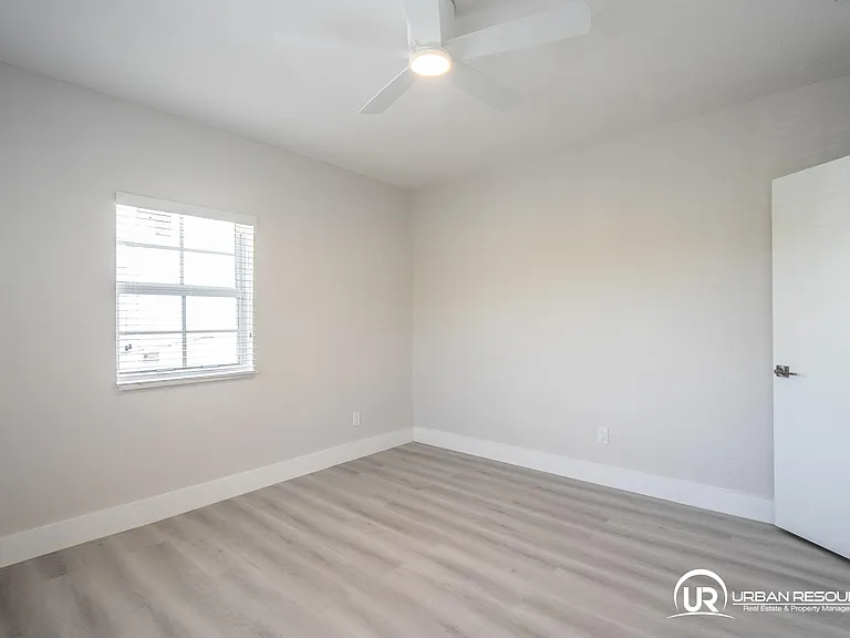 2416 Flamingo Dr #15 — Photo 28