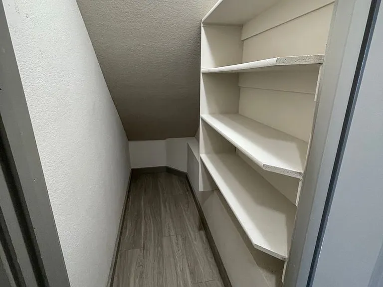 10604 Tube Dr — Photo 10
