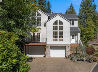 3224 SW Arnold St, Portland, OR 97219