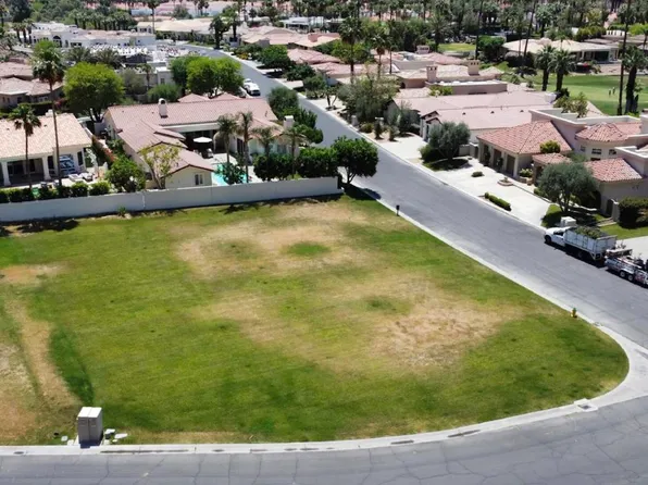 48770 Via Sierra, La Quinta, CA 92253