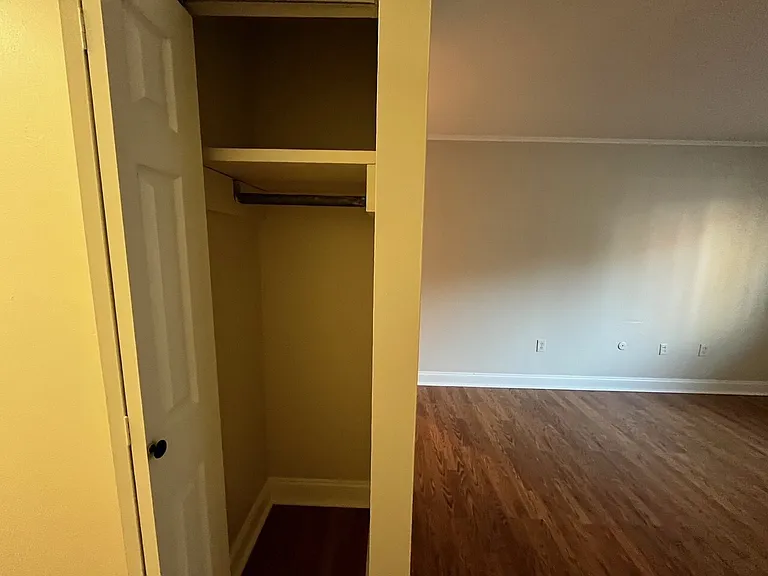 Robinson 205 — Photo 4