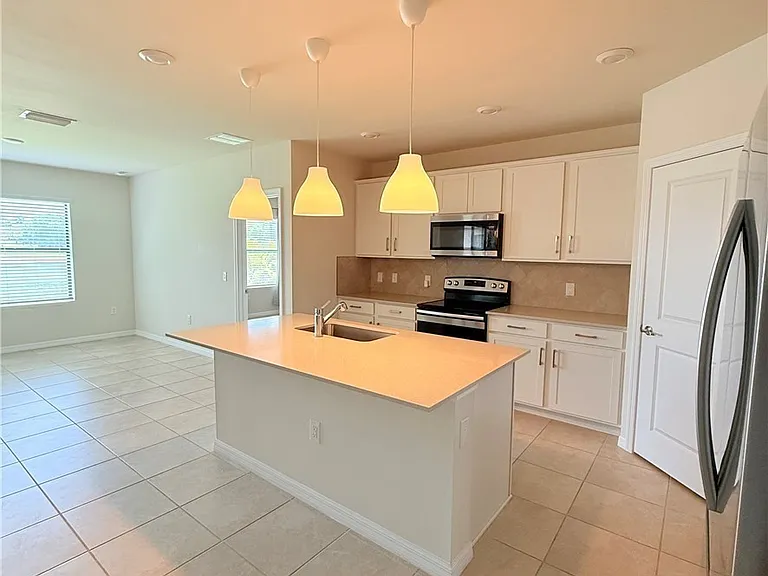 10754 Marlberry Way — Photo 15