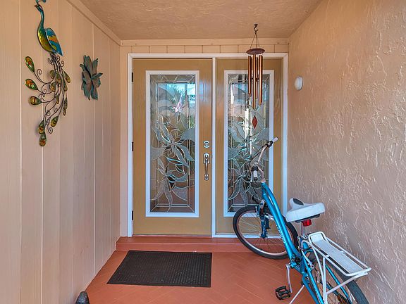 3rd image of 5332 Stonybrook Ln