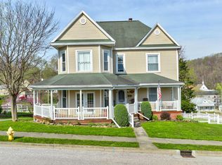 577 S Summit St, French Lick, IN 47432