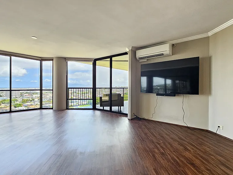 2101 Nuuanu Ave #I1204 — Photo 30