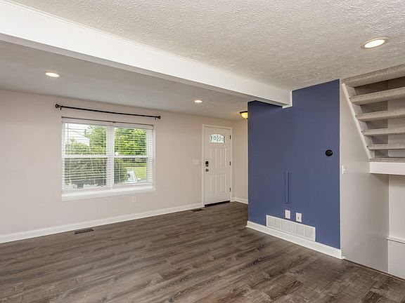 4th image of 8052 Mill Creek Cir