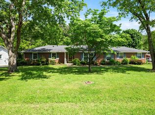 1403 Manor Rd, Columbia, TN 38401