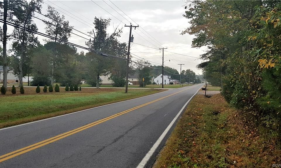 2nd image of 6831 River Rd