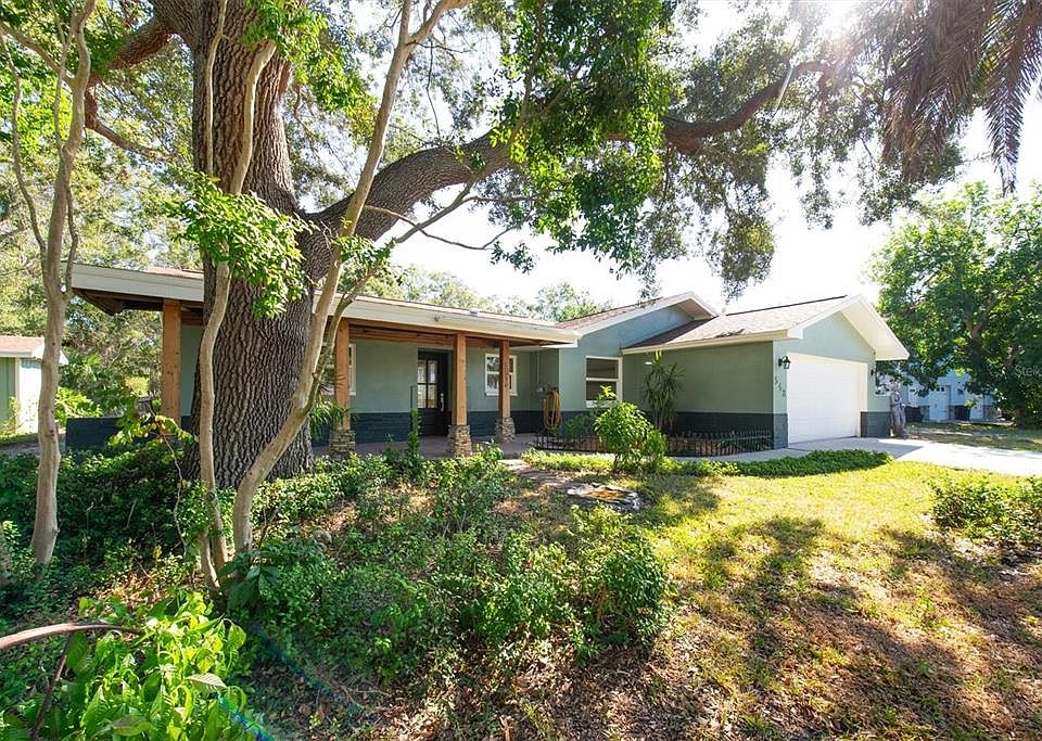 1st image of 513 OAKWOOD BOULEVARD