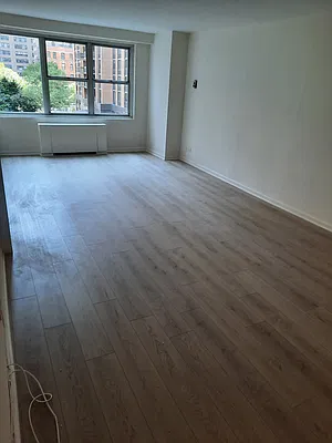 Rented by Bank Neary | media 9