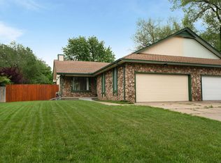 626 N Oak Forest Ln, Derby, KS 67037