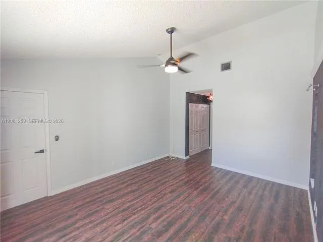 4 bed, 2.0 bath, $4,785 — Photo 3