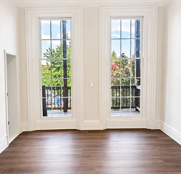 923 N Calvert St #PARLOR — Photo 6