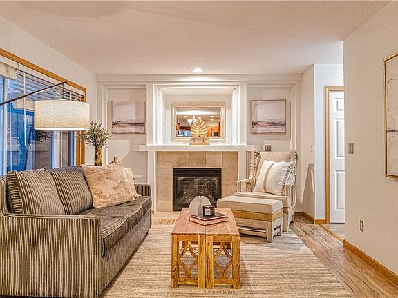 4th image of 6812 5th Street Ct E