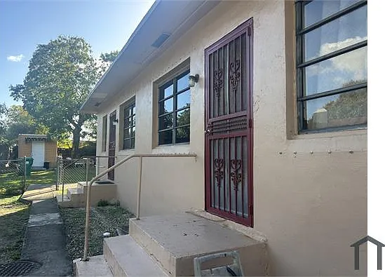 1 bed, 500 sqft, $1,750 — Photo 1