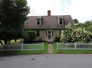 89 Westcott Rd, Scituate, RI 02857