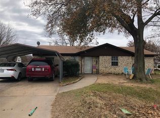 130 E Sturdivant Rd, Mineral Wells, TX 76067