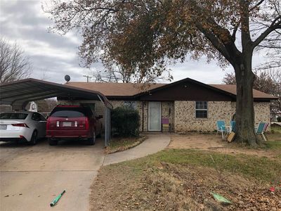 130 E Sturdivant Rd, Mineral Wells, TX, 76067
